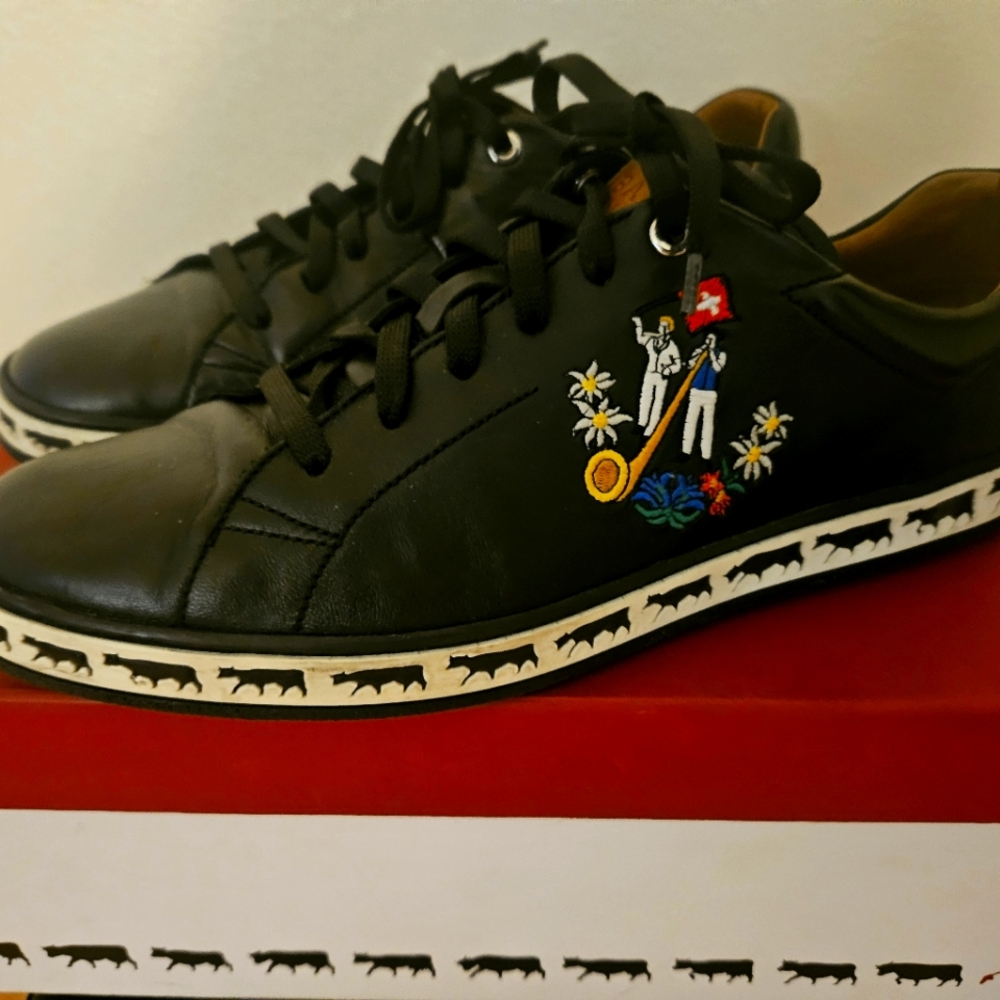 Black Animal Ballys